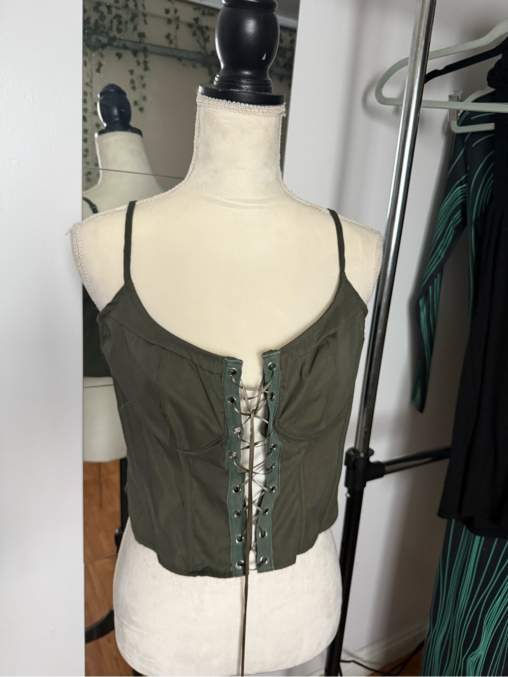 PrettyLittleThing Olive Green Lace-Up Corset Crop Top